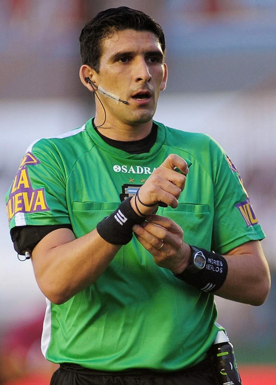 MERLOS DIRIGIRÁ A CENTRAL CÓRDOBA ANTE BOCA