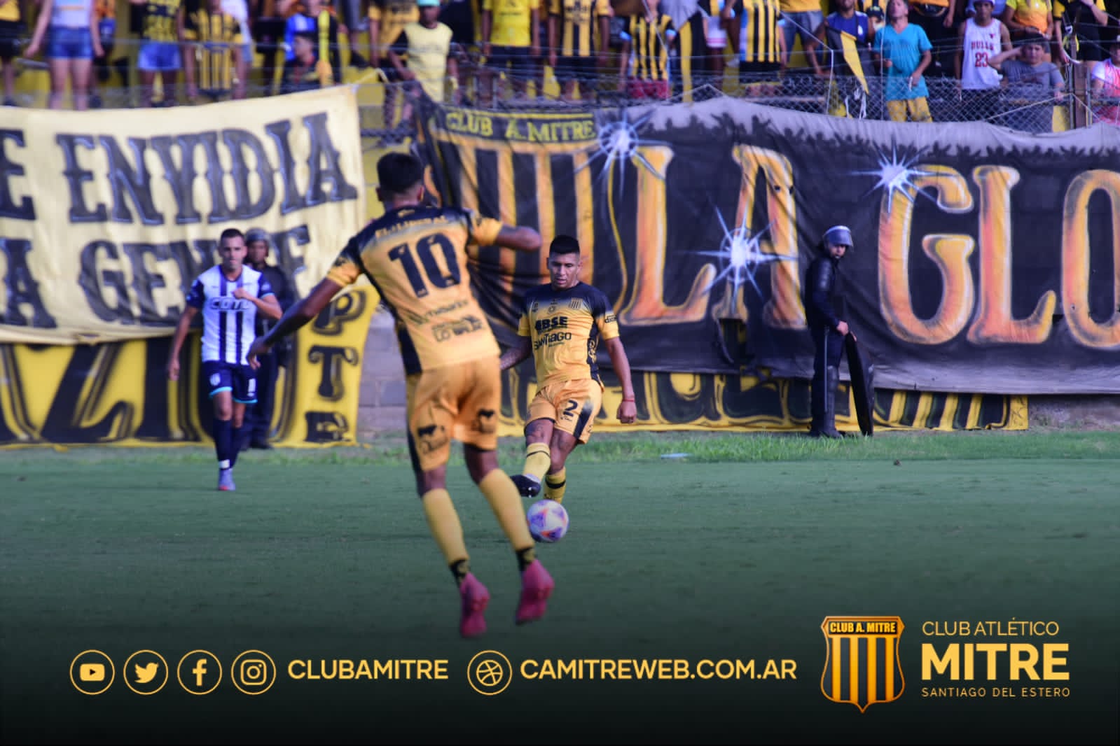 MITRE JUGO MAL Y PERDIÓ DE LOCAL