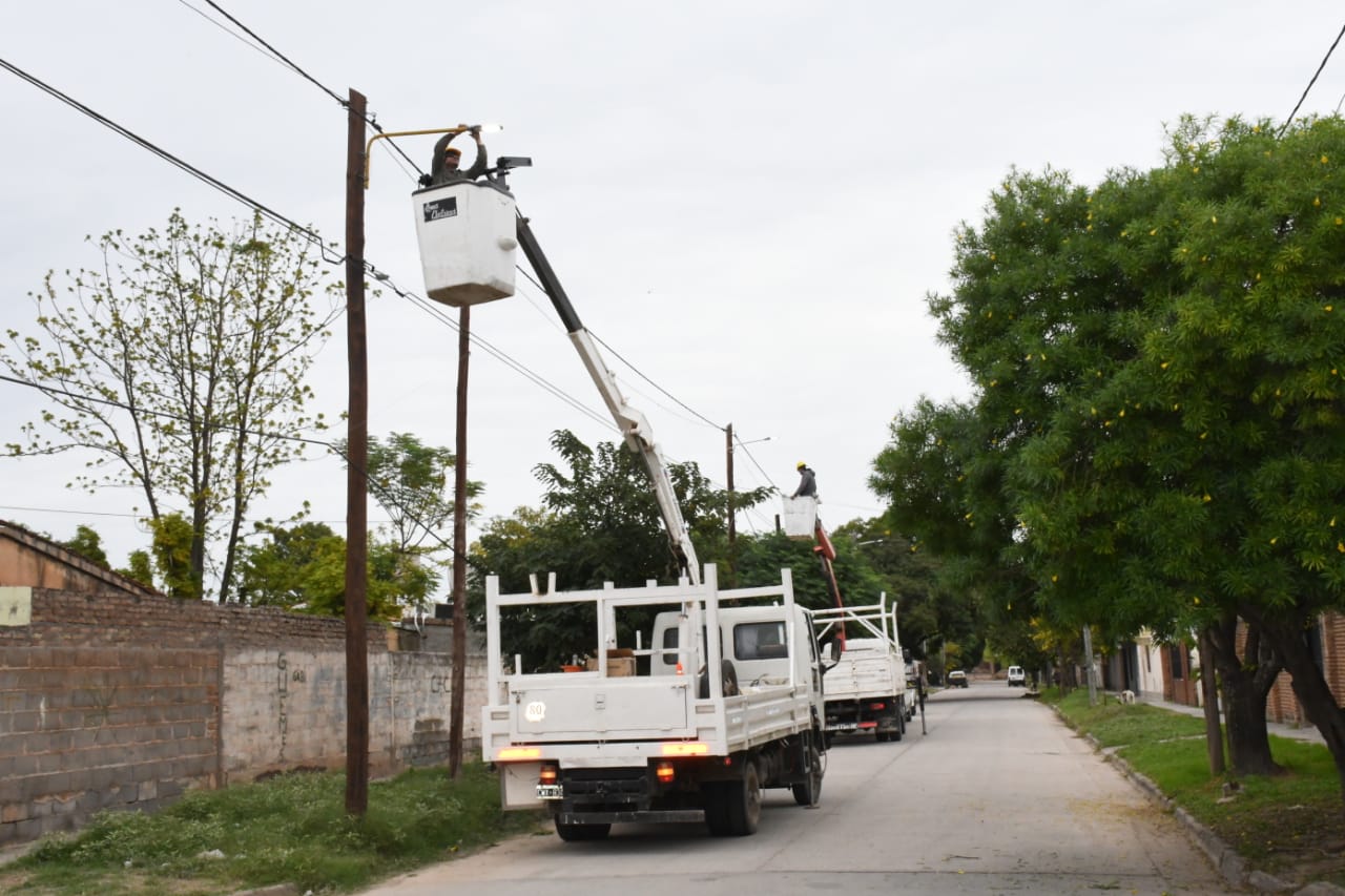 La Municipalidad completó la reconversión lumínica a Led en los barrios Smata y Juramento